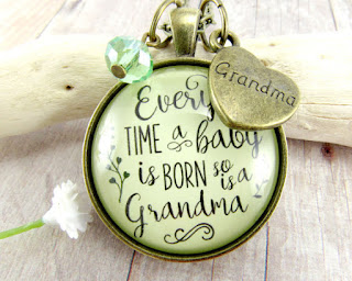 The message on this new grandma necklace makes it the perfect gift for a new grandmother.