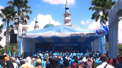 Orasi Fahri Hamzah di Lombok Timur Menggelegar, Paparkan Kondisi Partai Politik Indonesia Saat Ini