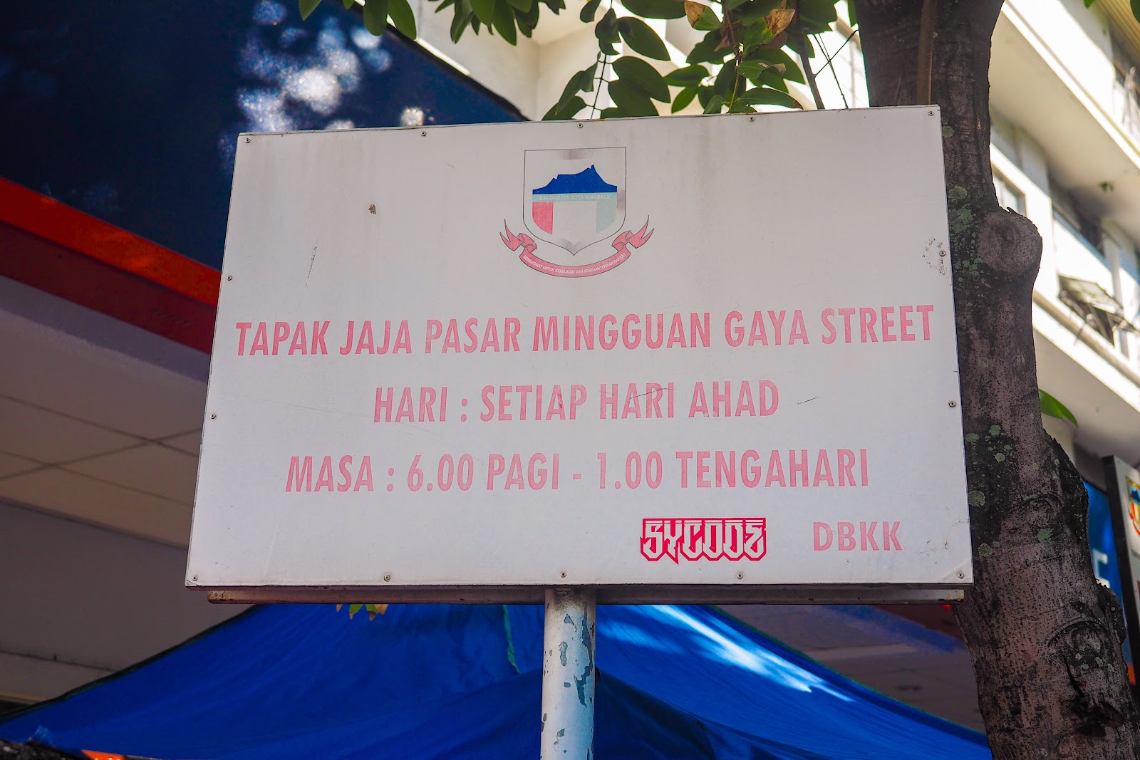 Tamu Gaya Street, Pasar Pagi Ahad Di Kota Kinabalu