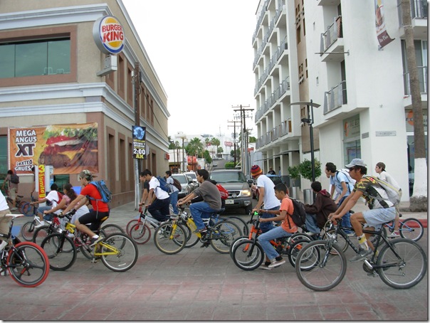 Rodando en pleno malecón 