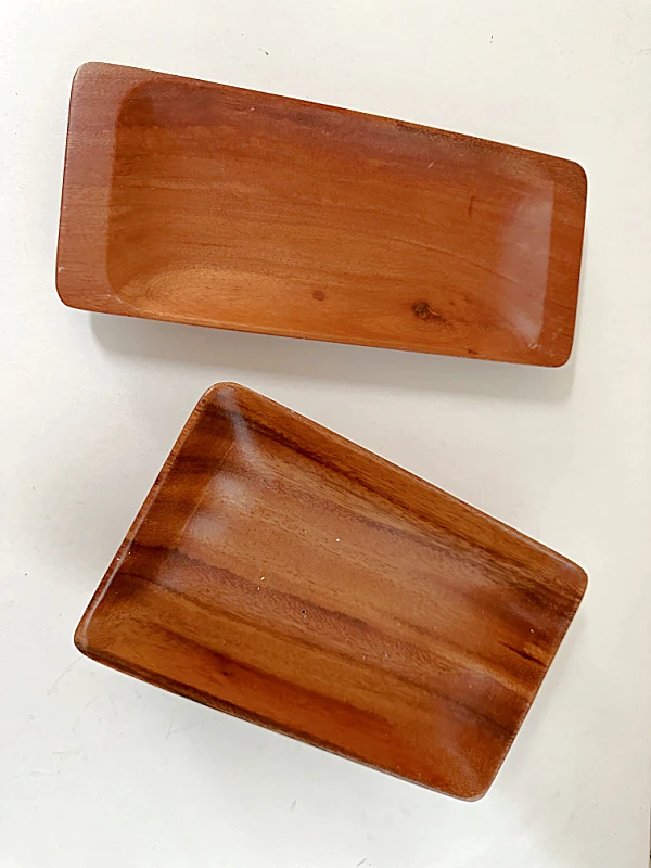 wooden dishes