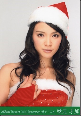 600full-sayaka-akimoto (2)