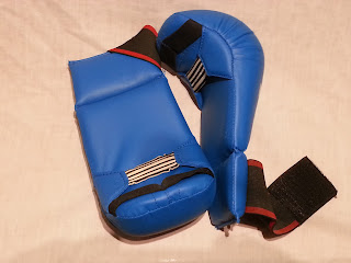 karate mits