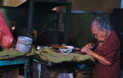 warung makan didatangi pak bondan yogya