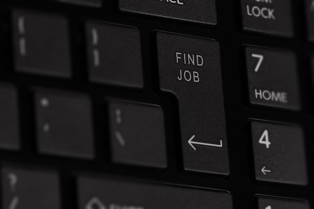  Career in Biotechnology: Exploring Job Opportunities and Growth Prospects