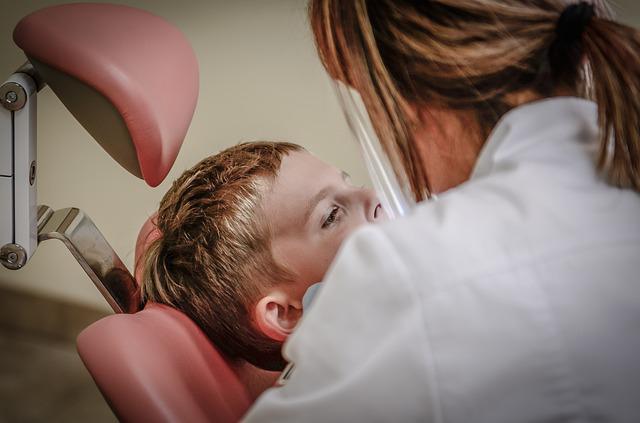 Pediatric Dentist – How to Hire the Right Child Dentist