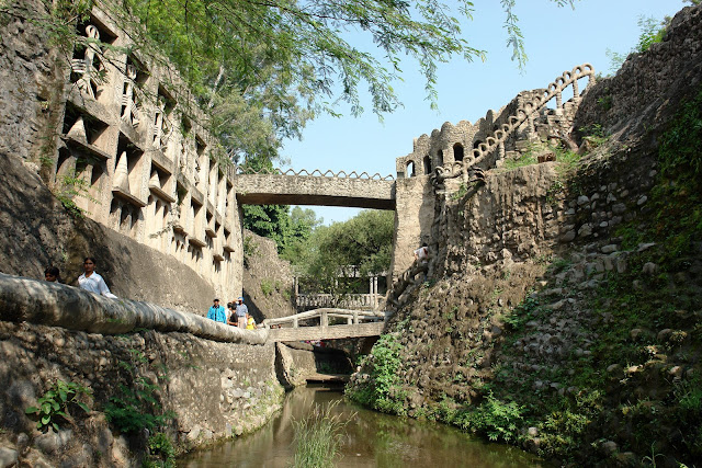 Chandigarh: Rock garden, Rose garden, Shanti Kunj, Sukhna Lake, Chandigarh Sector-17, Chandigarh Sector-22 Market