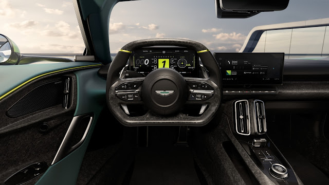Aston Martin Valhalla-interior