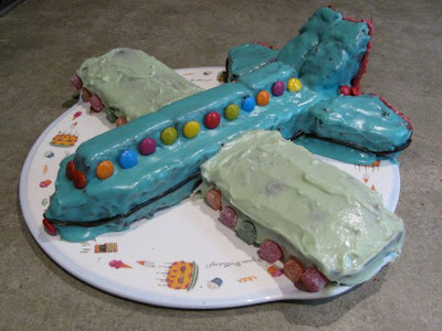 Airplane Birthday Cake on Pin Happy Birthday Anon Saira 1061441 Cake On Pinterest