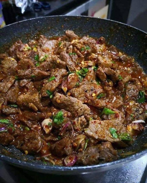 Daging Rimau Menangis Bakar, Daging Goreng Kunyit Kelantan Style,Daging Goreng Thai,Daging Goreng Kunyit,Daging Singgang Kelantan, Daging Masak Merah, Daging Masak Rempah,Daging Berlada,Daging Goreng Kicap Pedas, Daging Bakar Danok,Gulai Daging Kulat Sisir, Daging Goreng Sos Tiram,Asam Pedas Daging Tetel, Sambal Petai Daging, Sup Daging Dan Tulang, Daging Masak Kicap Mudah Dan Sedap, Rendang Daging, Blackpepper Lamb, sup daging berempah, Daging Masak Hitam, daging, resipi daging, resipi daging mudah, resepi daging, resepi daging mudah, resipi daging sedap, menu daging, pelbagai resipi daging mudah dan sedap, koleksi resipi daging, menu berasaskan daging yang sedap, senangnya masak daging, masakan berasaskan daging, resipi masakan daging, menu daging sedap, 