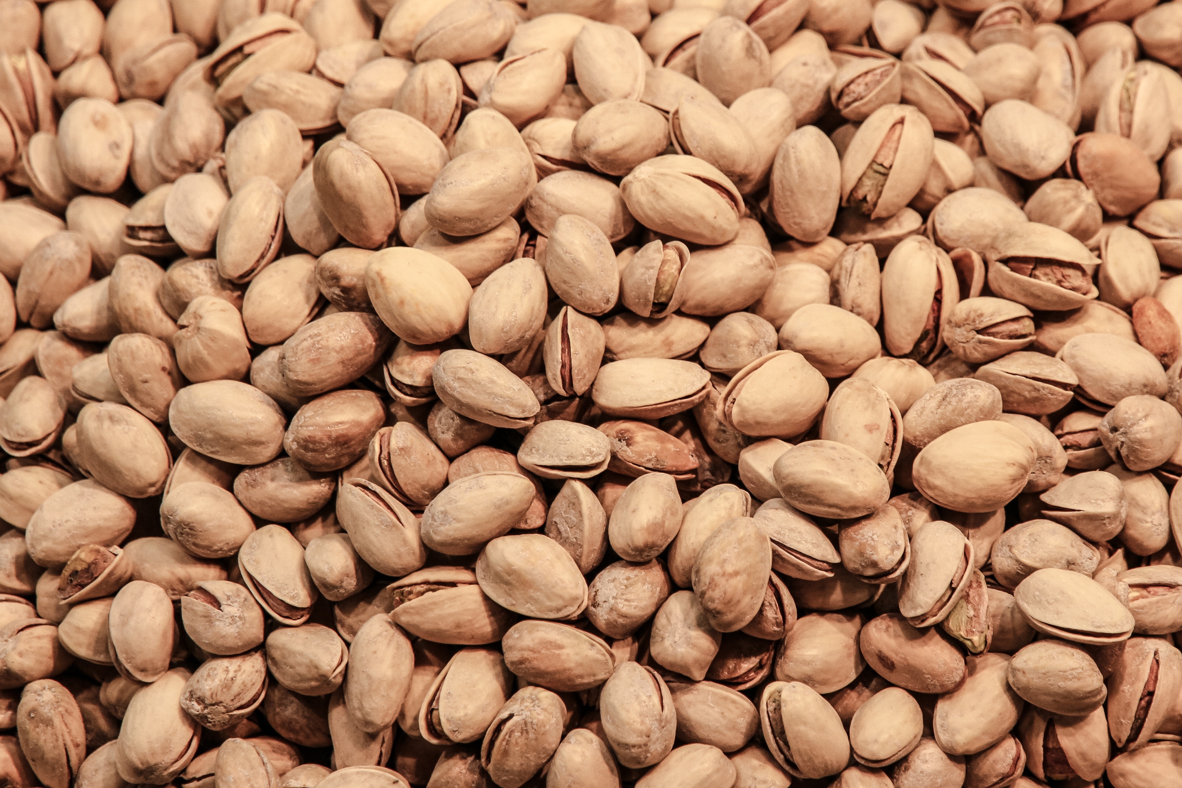 pistachios-paleo-diet-nuts