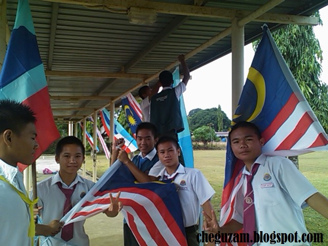 Bulan Kemerdekaan SMKPP 2011  ! Chegu Zam
