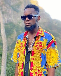 I formerly worked in a restaurant in Osu Patoranking and the Accra mall.