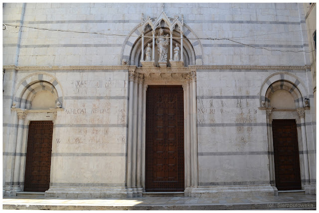 Miasto Krzywej Wieży - Piza - Chiesa di San Michele in Borgo