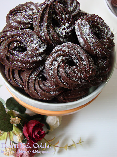 Rahel Blogspot: Donat Kek Coklat