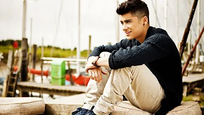 Zayn Malik Seaside HD Desktop Wallpaper