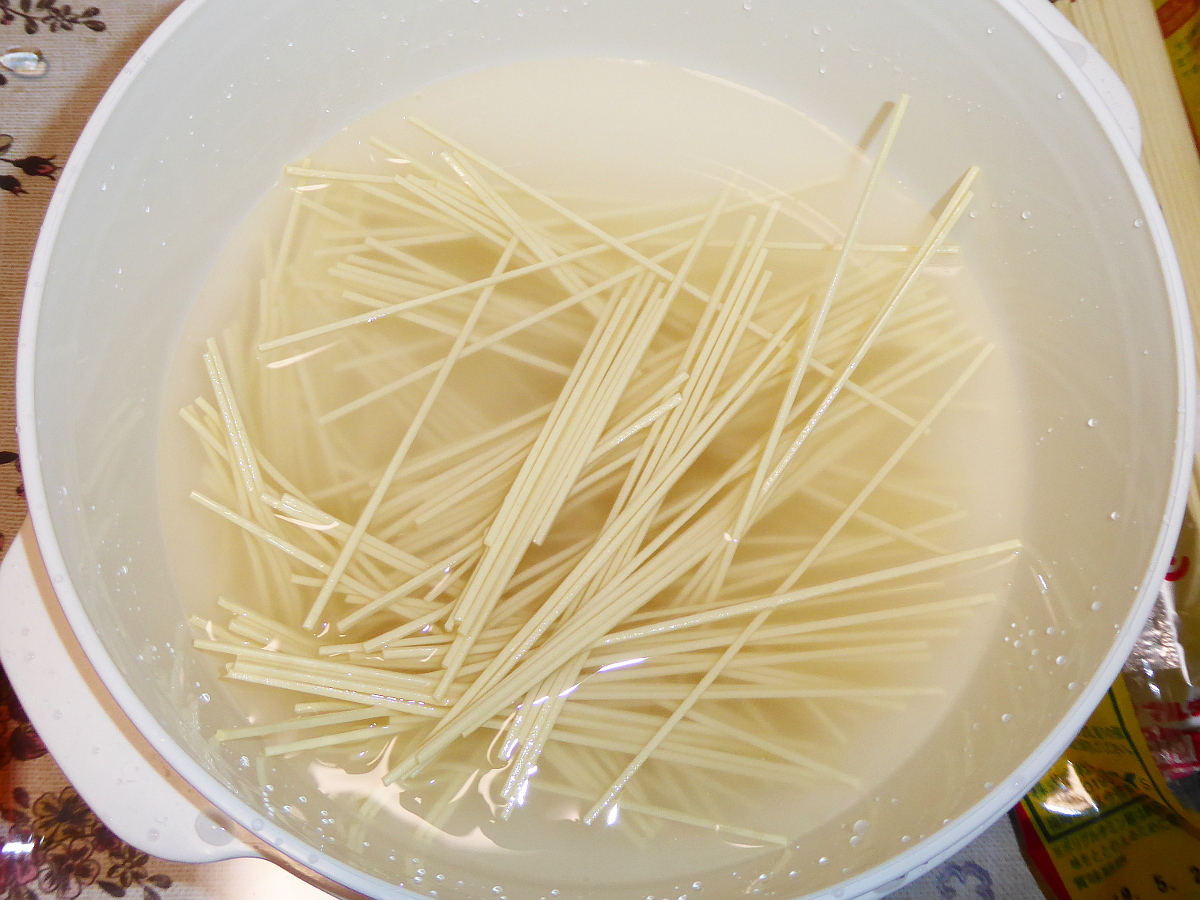 インスタント遊日記 ダイソーの レンジでラーメン 丼 要らず を使ってマルタイの棒ラーメンを作ってみました インスタント遊日記 ダイソーの レンジでラーメン 丼 要らず を使ってマルタイの棒ラーメンを作ってみました