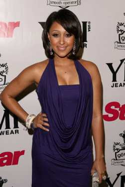 Tia Mowry Gives Birth To Son