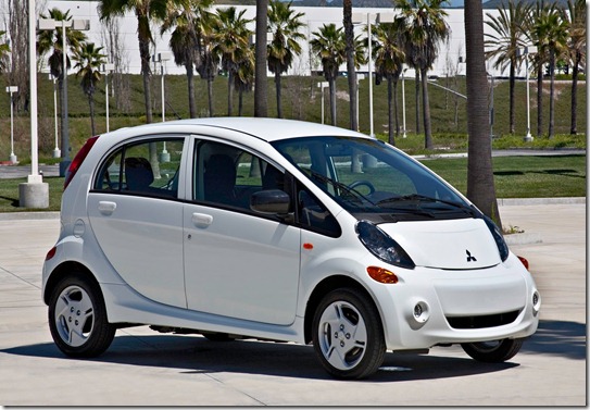Mitsubishi-iMiEV-16