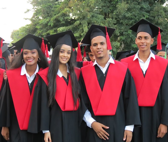 Instituto Politécnico Loyola  gradúa 256 nuevos bachilleres tècnicos 