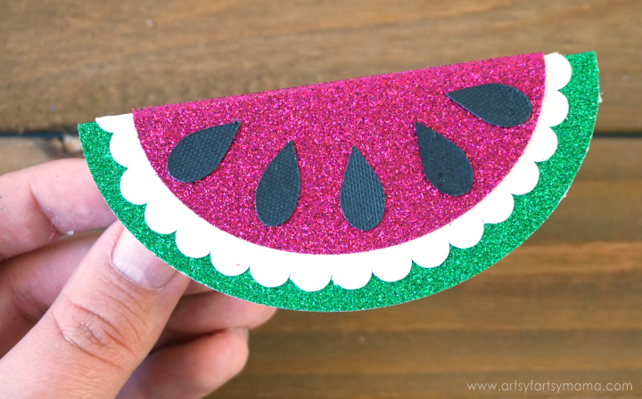 Watermelon Summer Bag Toppers are an easy Make It Now project in Cricut Design Space! #CricutMade