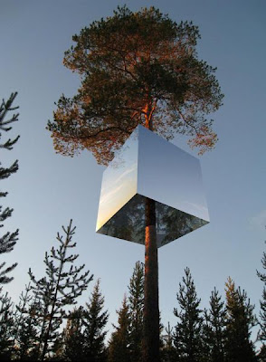 The Mirrorcube - Tree Hotel In Sweden Seen On coolpicturesgallery.blogspot.com