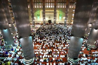 Niat Salat Ied dan Tata Cara Shalat Idul Adha 2018 Lengkap dalam Bahasa Arab dan Indonesia  