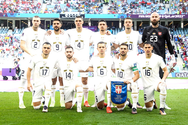 SELECCIÓN DE SERBIA. Temporada 2022-23. Strahinja Pavlović, Aleksandar Mitrović, Nikola Milenković, Miloš Veljković, Sergej Milinković-Savić, Vanja Milinković-Savić. Filip Kostić, Andrija Živković, Nemanja Maksimović, Dušan Tadić, Saša Lukić. SELECCIÓN DE CAMERÚN 3 SELECCIÓN DE SERBIA 3 Lunes 28//11/2022, 11:00 horas. XXII Copa Mundial de fútbol de la FIFA Catar 2022, fase de grupos, Grupo G, jornada 2. Al Wakrah, Catar, estadio Al Yanub: 39.789 espectadores. GOLES: ⚽1-0: 29’, Jean-Charles Castelltto.⚽1-1: 45+1’, Strahinja Pavlović. ⚽1-2: 45+3’, Sergej Milinković-Savić. ⚽1-3: 53’, Aleksandar Mitrović. ⚽2-3: 63’, Vincent Aboubakar. ⚽3-3: 66’, Eric Maxim Choupo-Moting.