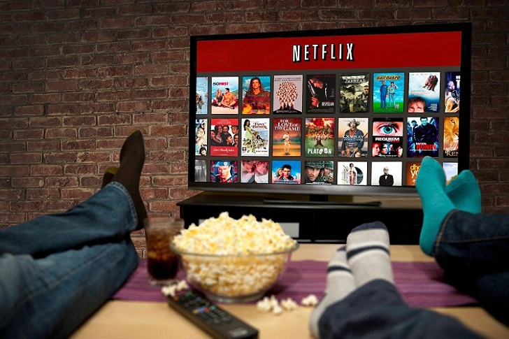 Tips Menonton Netflix Bareng Pacar atau Teman Meski Berjauhan