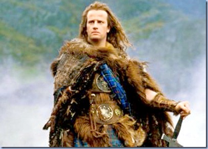 Highlander - Es kann nur Einen geben (Highlander, USA/GB 1986, Regie: Russell Mulcahy) Christopher Lambert 
/ Mann, Schotte, Schottenrock, Fell, Pelz, Schottland, Umhang, Schwert, Kilt, Krieger, K‰mpfer 
/ ------- WICHTIG: Nutzung nur bei Filmtitelnennung und/oder in Zusammenhang mit Berichterstattung ¸ber diesen Film --- IMPORTANT: To be used solely for coverage of this specific motion picture/tv programme
