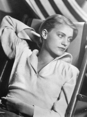 Lee Miller: Iconic Artist, Model