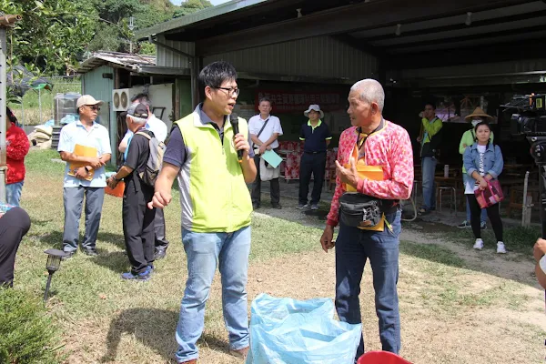 臺中農改場循環農業田間觀摩 魚茭共生資源循環利用