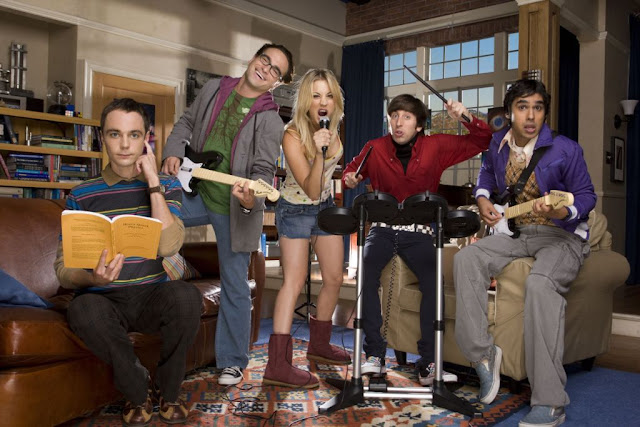 Big-Bang-Theory-play-instruments