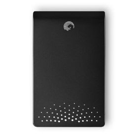 seagate freeagent 500gb portable storage from the front