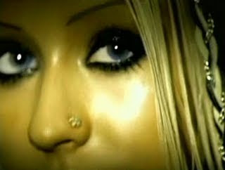 Christina Aguilera - Dirrty (Feat. Redman)