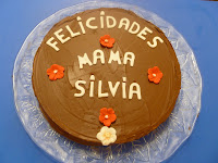 http://www.recetaspasoapaso.com/2013/08/tarta-de-obleas.html