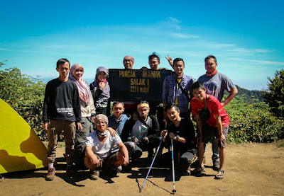 pendakian gunung salak footravelers