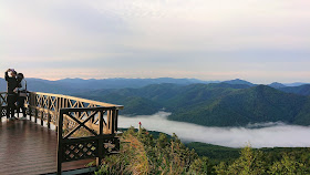北海道 星野リゾート トマム・ザ・タワー 雲海テラス