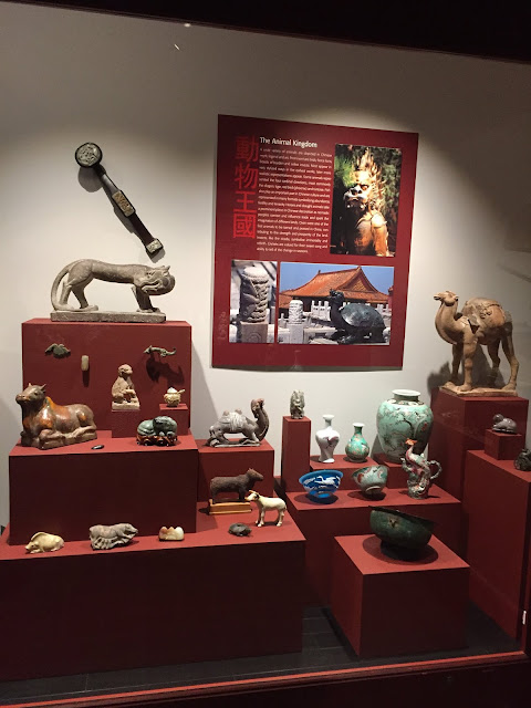 Artifacts from China at the Milwaukee Public Museum