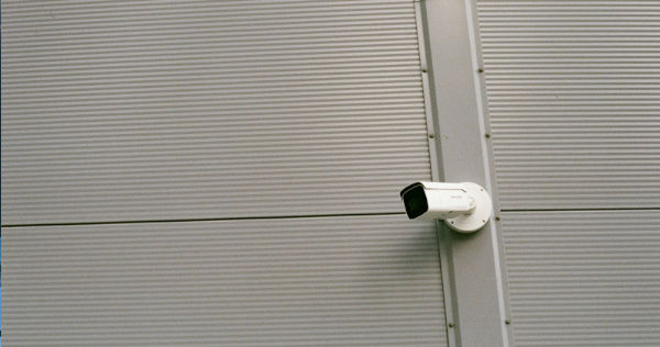 EM Eye: el método que permite espiar a través de las paredes las cámaras de seguridad, incluso las de tu smartphone