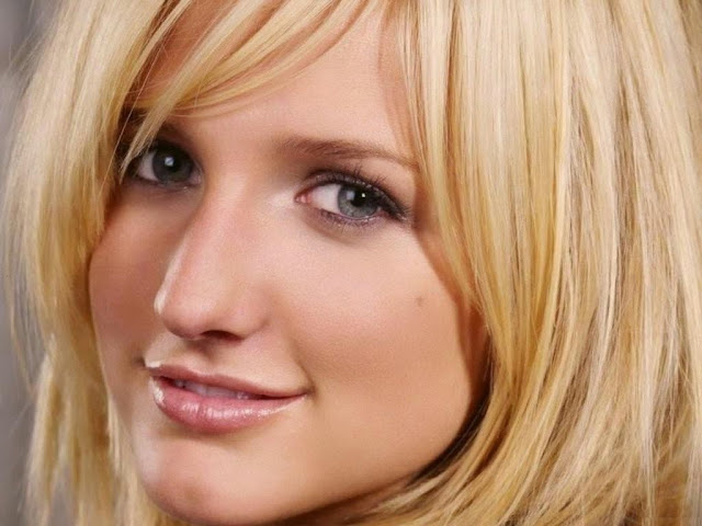 Ashlee Simpson Hd Wallpapers Free Download