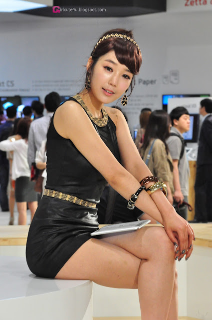 1 Jo Sang Hi - World IT Show 2013  - very cute asian girl - girlcute4u.blogspot.com