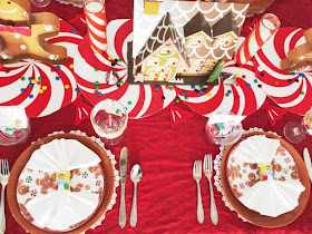 Have a fun Gingerbread dinner party with your kids while teaching Teaching your kids manners and fun with family dinner parties! With a little bit of effort and imagination, you can turn your dinning table into a place for good memories and not craziness with this fun and simple dinner idea.