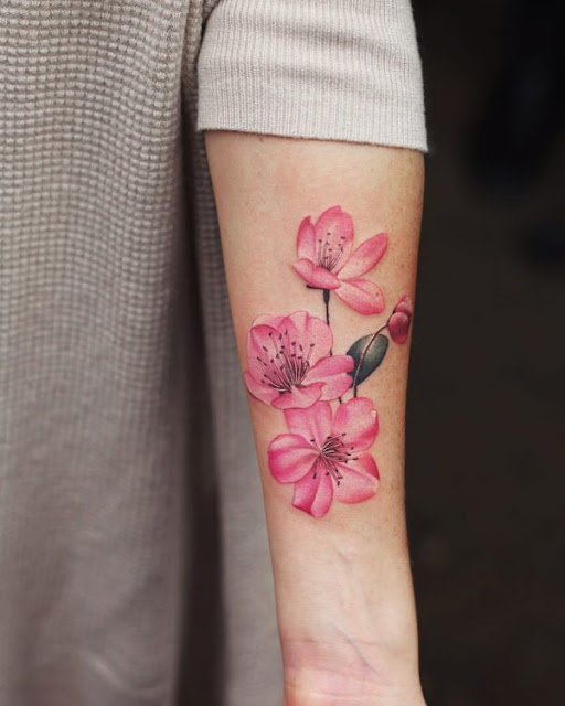 Tatuagem de flor - 86 ideias para se inspirar