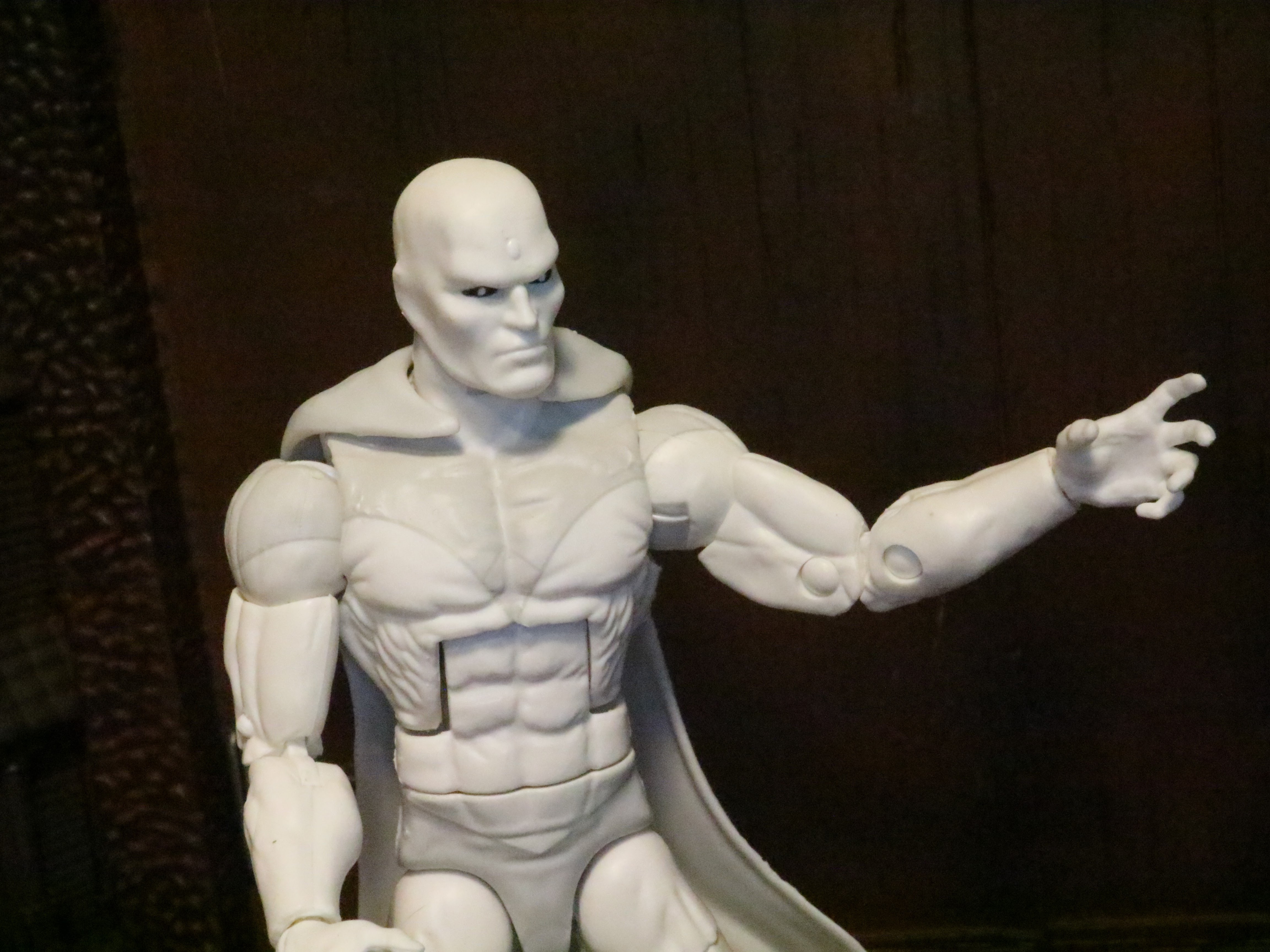 Marvel Legends Retro Collection WHITE VISION - The West Coast Avengers -  Figurine Collector EURL