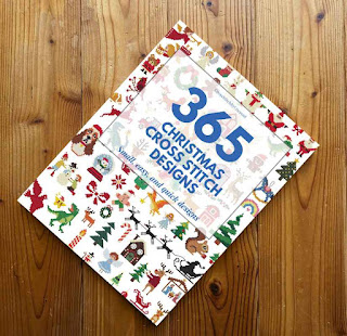 365 Christmas cross stitch designs