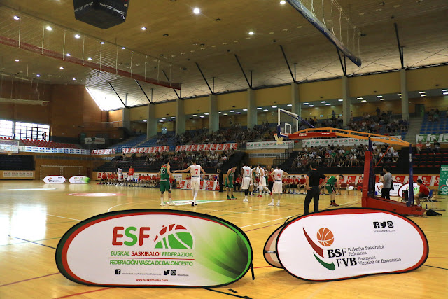 Torneo de baloncesto Ciudad de Barakaldo disputado en Lasesarre