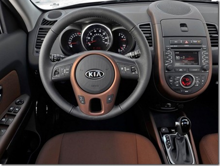 2012-Kia-Soul-Dashboard-View