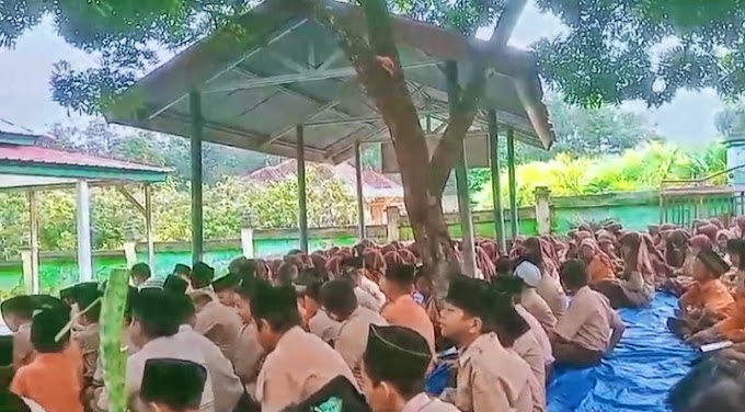 Program Jum'at Barokah Ala SDN 1 Sumber Makmur