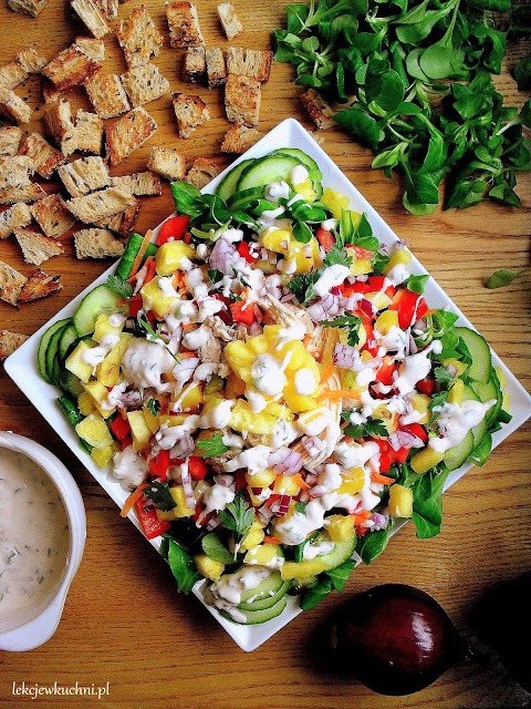 Sałatka z kurczakiem i ananasem / Chicken Salad with Pineapple